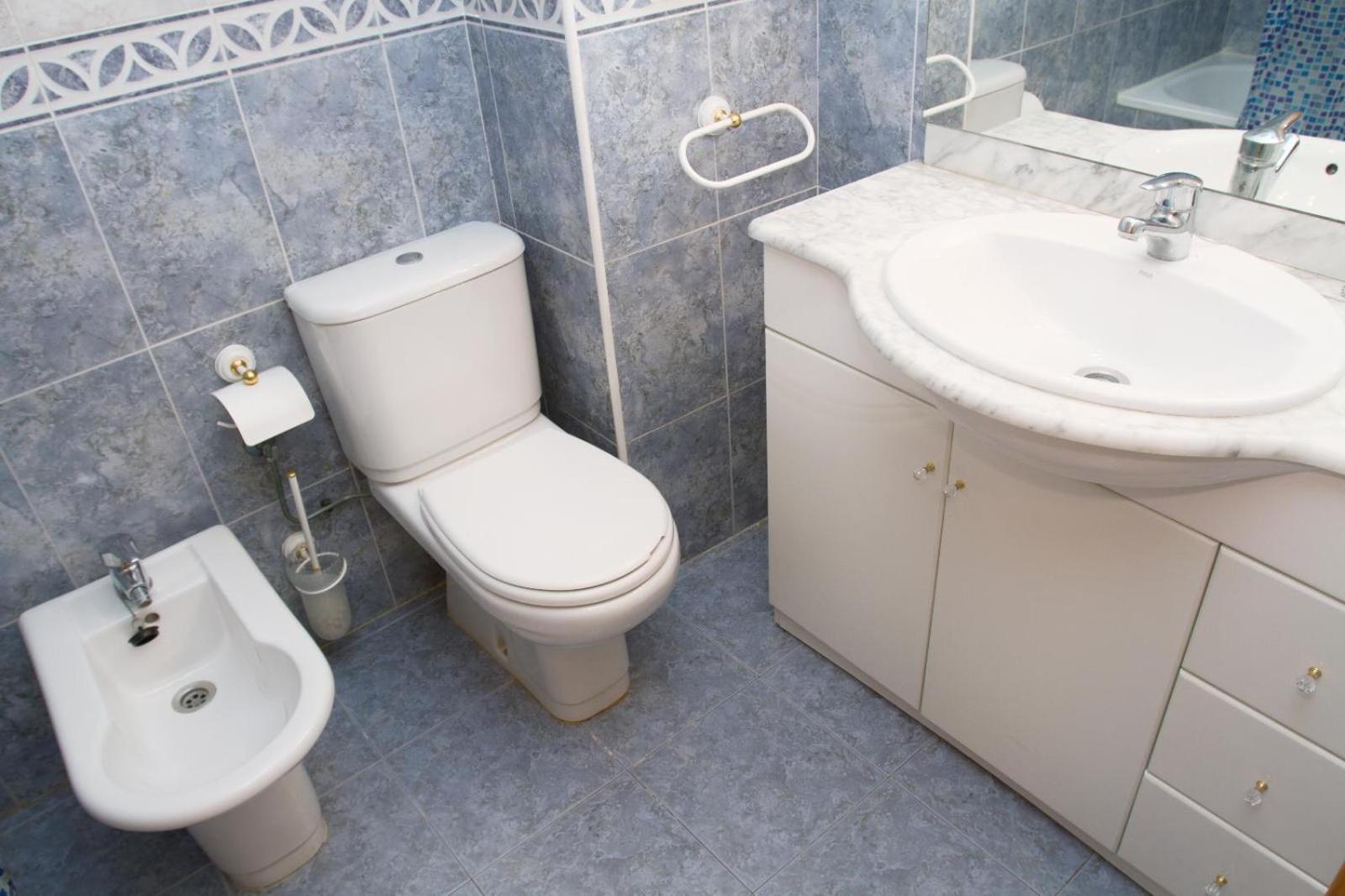 Rentalmar Families Larimar Салоу Екстериор снимка