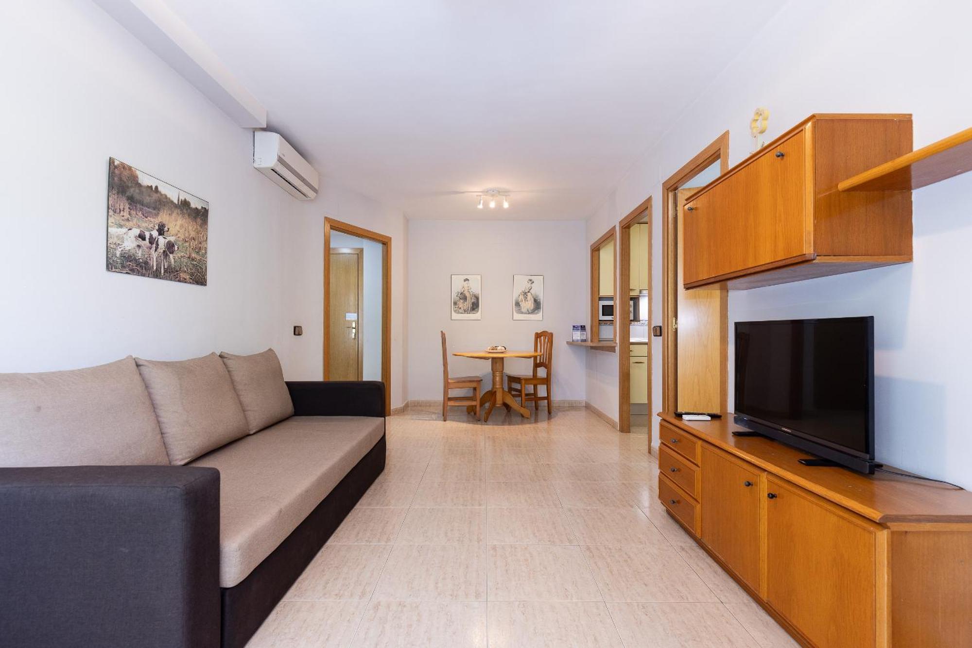 Rentalmar Families Larimar Салоу Екстериор снимка