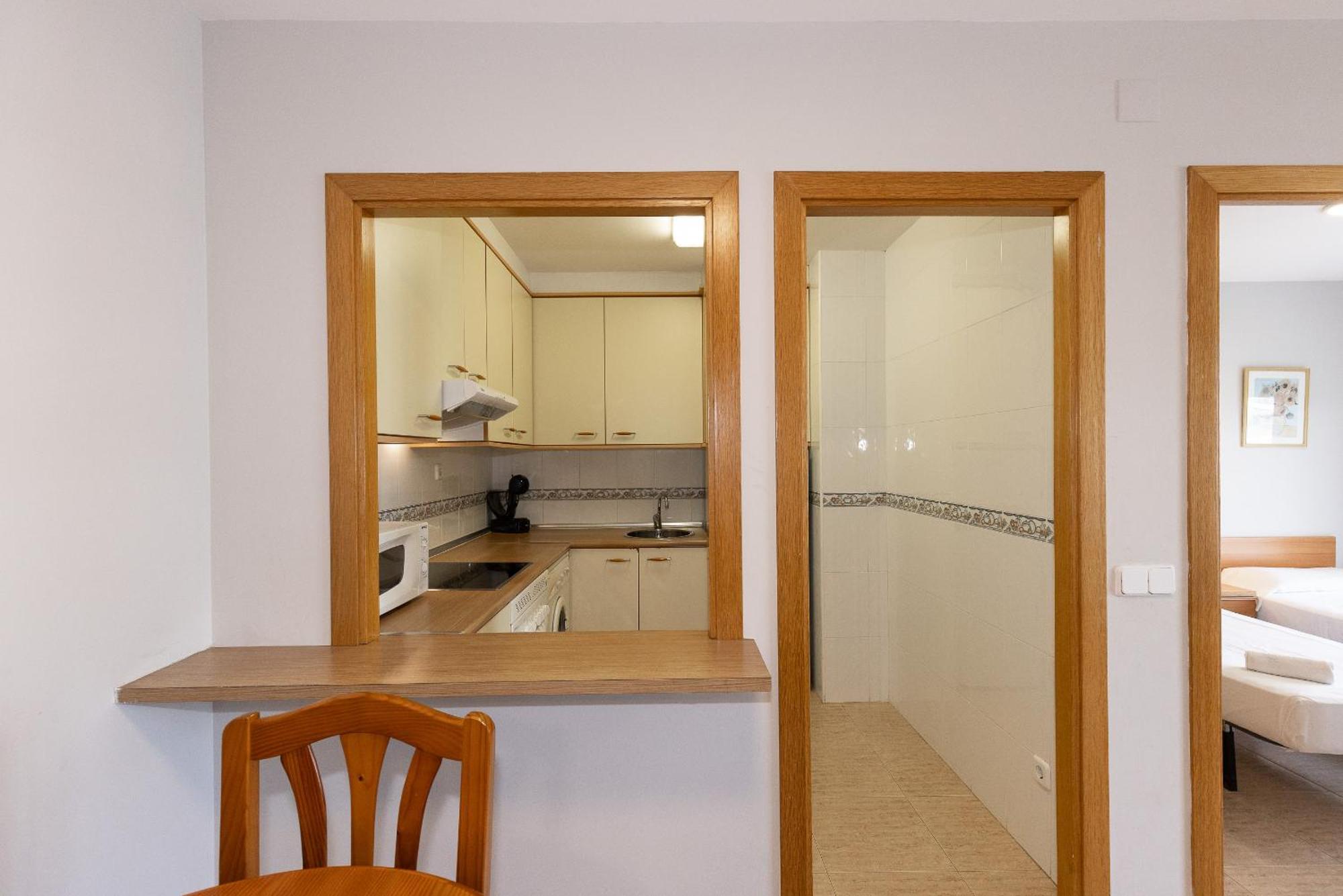 Rentalmar Families Larimar Салоу Екстериор снимка