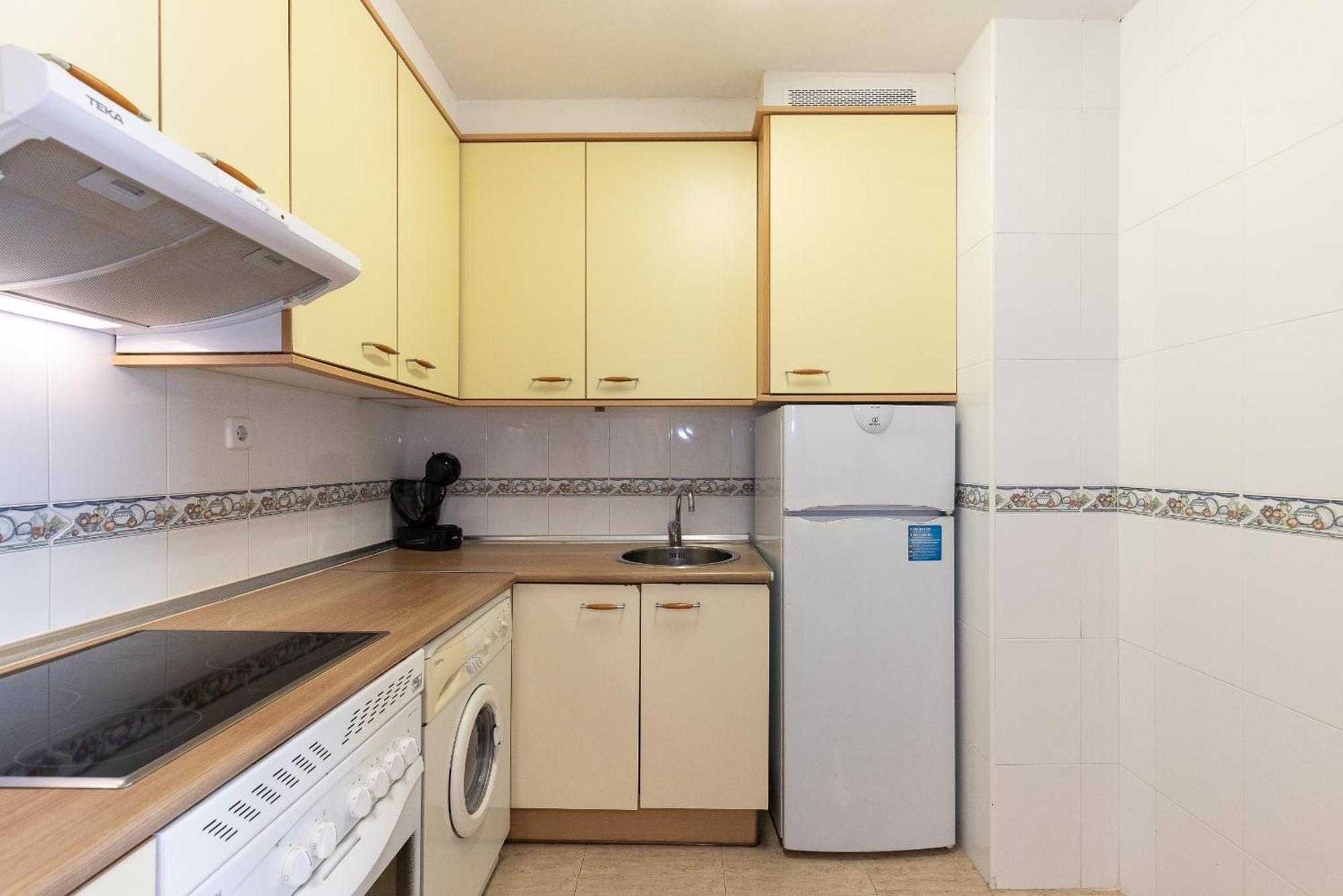 Rentalmar Families Larimar Салоу Екстериор снимка