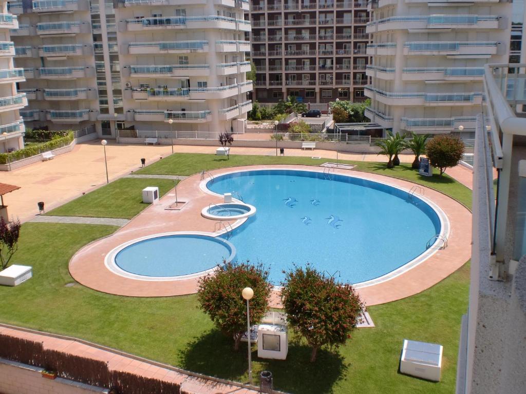Rentalmar Families Larimar Салоу Екстериор снимка